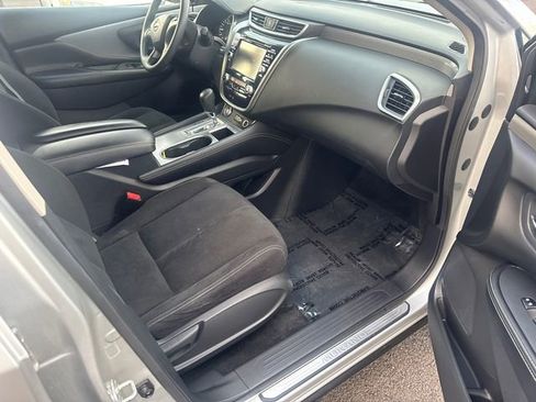Used 2023 Nissan Murano S image 14