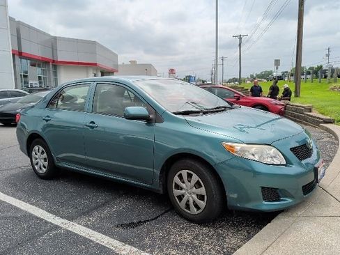Used 2009 Toyota Corolla LE FWD image 14