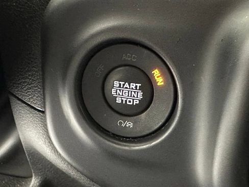 Used 2023 Jeep Wrangler Unlimited Rubicon w/ LED Lighting Group AWD/4WD image 24