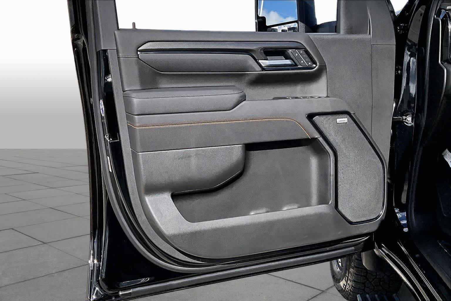 Used 2026 GMC Sierra 2500 AT4 w/ AT4 Premium Plus Package AWD/4WD image 25