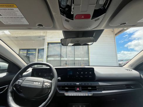 Used 2025 Kia K4 FWD image 30