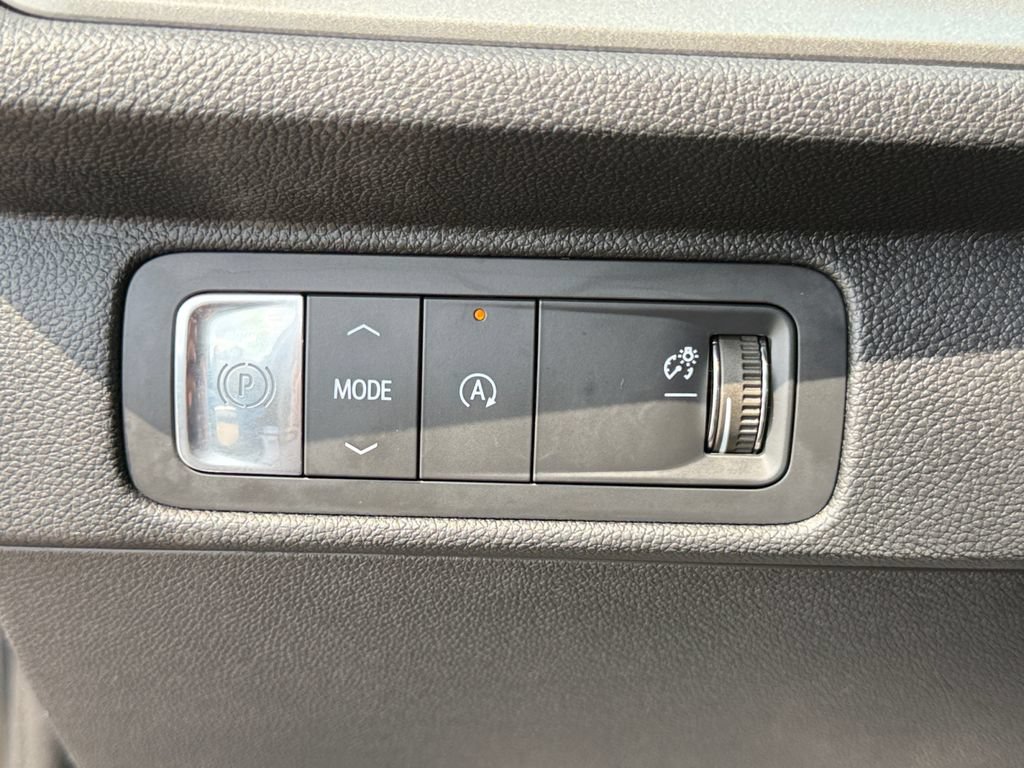 Used 2024 Chevrolet Traverse LT FWD image 22