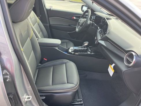New 2026 Chevrolet Trax ACTIV w/ Sunroof Package image 29