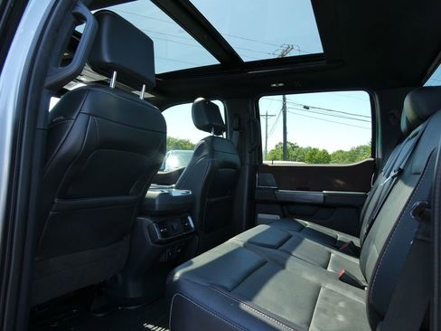 Used 2023 Ford F150 Lariat AWD/4WD image 18