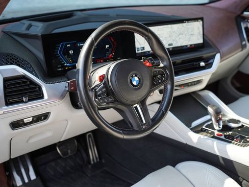 Used 2023 BMW XM image 19