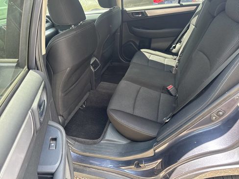 Used 2015 Subaru Outback 2.5i Premium AWD/4WD image 10