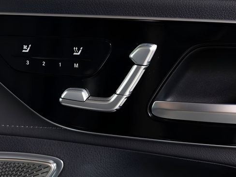 Used 2023 Mercedes-Benz EQE 350+ 4MATIC Sedan image 78