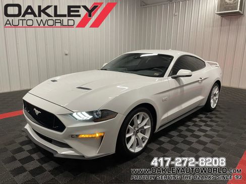 Used 2022 Ford Mustang GT Premium image 1