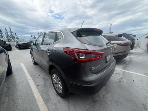 Used 2020 Nissan Rogue Sport S FWD image 4