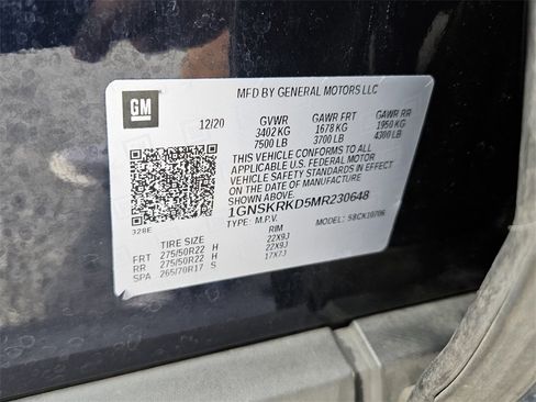 Used 2021 Chevrolet Tahoe RST w/ Luxury Package image 17