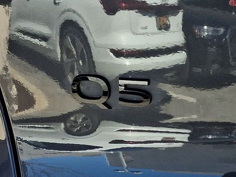 Used 2025 Audi Q5 2.0T Premium Plus w/ Premium Plus image 31