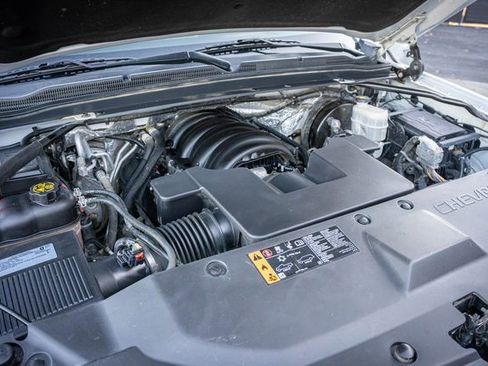 Used 2018 Chevrolet Tahoe Premier image 41