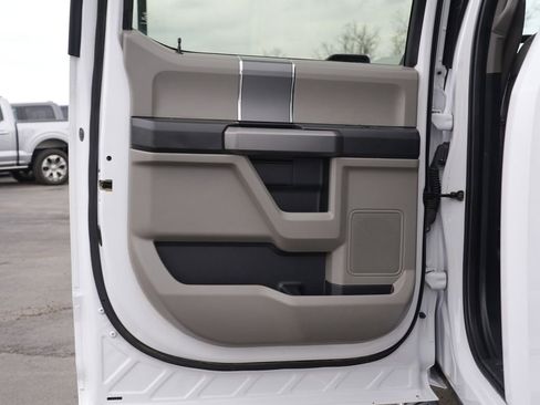 Used 2020 Ford F150 XLT w/ Equipment Group 302A Luxury image 17