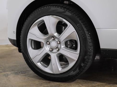Used 2020 Land Rover Range Rover HSE image 57