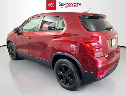 Used 2021 Chevrolet Trax LS w/ Tint and Cruise Package image 6