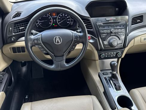 Used 2014 Acura ILX w/ Technology Package FWD image 15