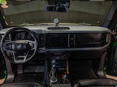 Used 2023 Ford Bronco Badlands AWD/4WD image 14