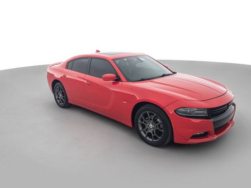 Used 2018 Dodge Charger GT AWD/4WD image 3