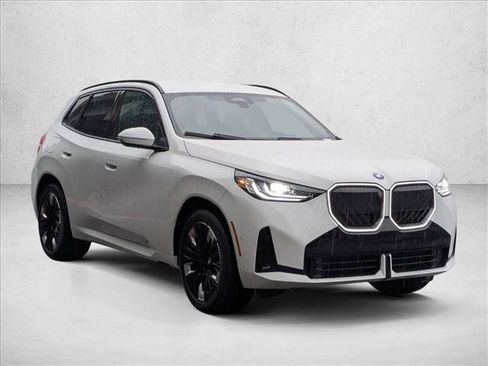 Used 2026 BMW X3 xDrive30i w/ Premium Package AWD/4WD image 6