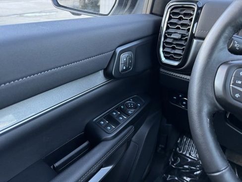 Certified 2024 Ford Ranger Lariat w/ Trailer Tow Package image 31