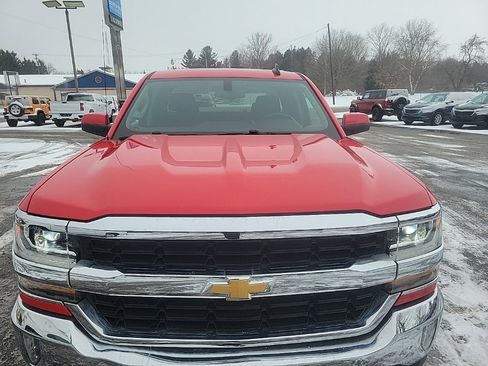 Used 2019 Chevrolet Silverado 1500 LT w/ All Star Edition image 2
