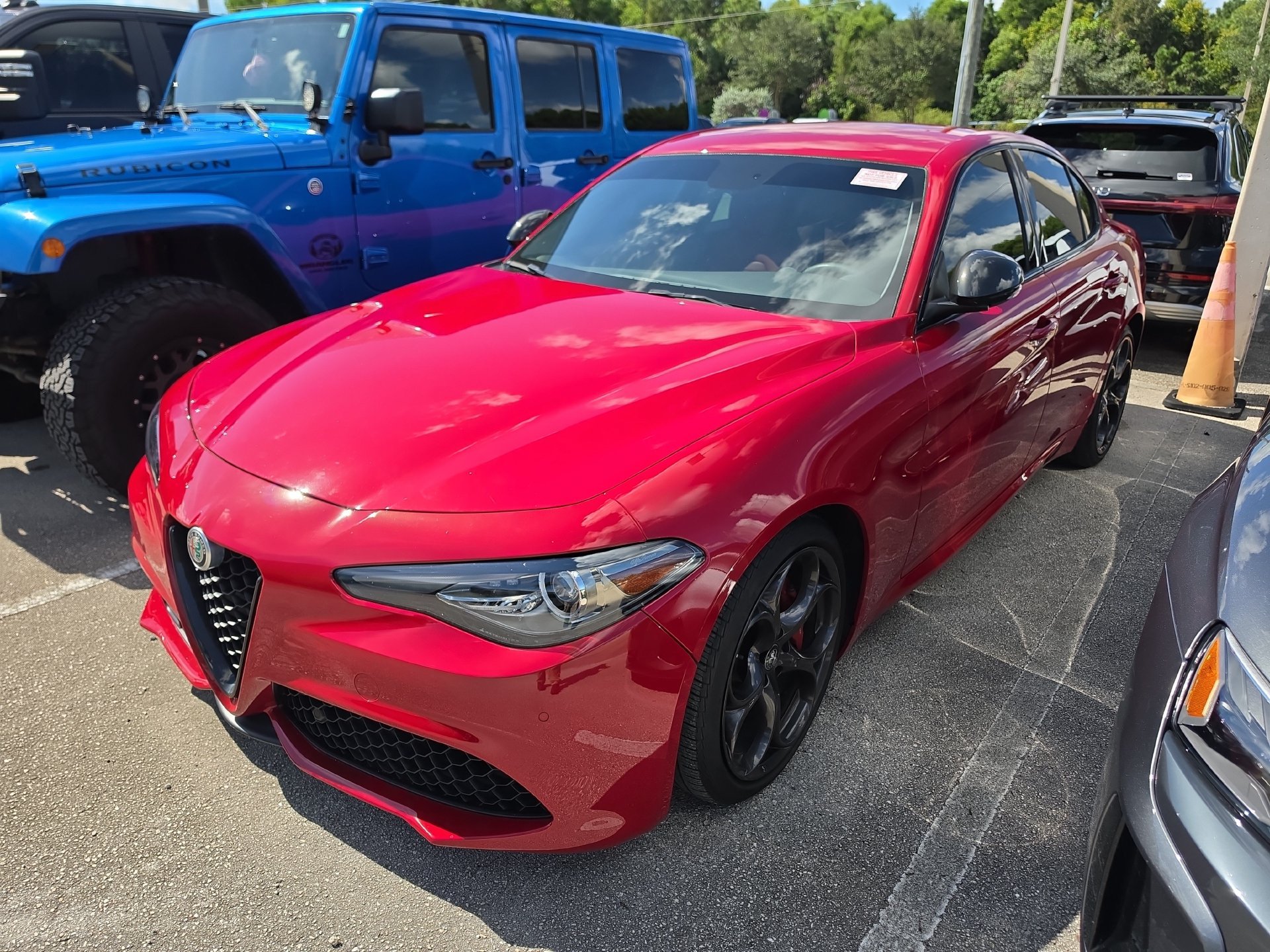 Used 2019 Alfa Romeo Giulia Ti Sport w/ Quick Order Package 22U Sport RWD image 3