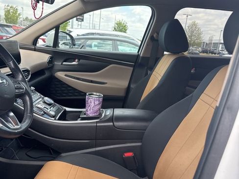 Used 2023 Hyundai Santa Fe SEL image 3