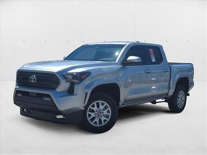 New 2025 Toyota Tacoma SR5