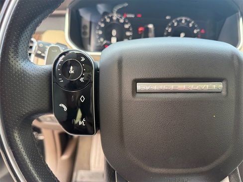 Used 2019 Land Rover Range Rover Sport Supercharged image 25