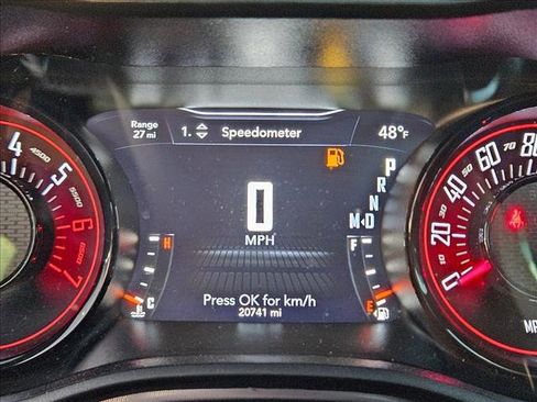 Used 2023 Dodge Challenger R/T w/ Blacktop Package image 10