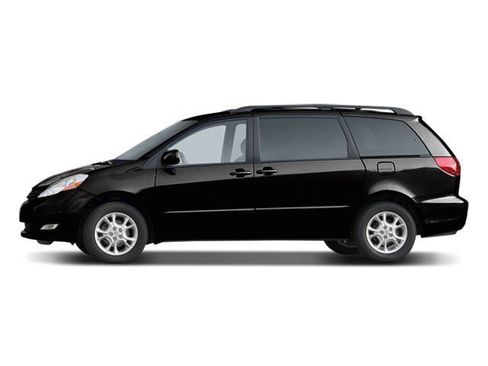 Used 2010 Toyota Sienna XLE Limited image 3