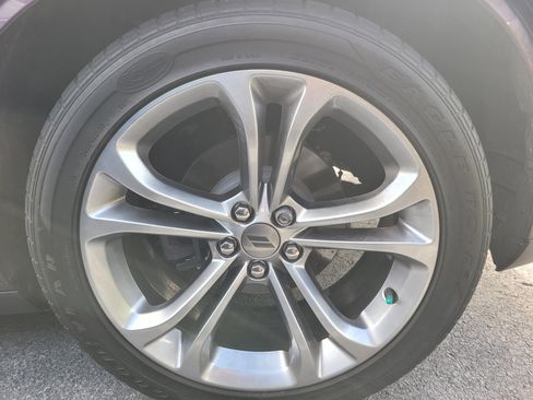 Used 2020 Dodge Challenger R/T RWD image 7