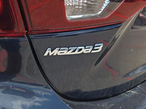 Used 2016 MAZDA MAZDA3 i Sport FWD image 5