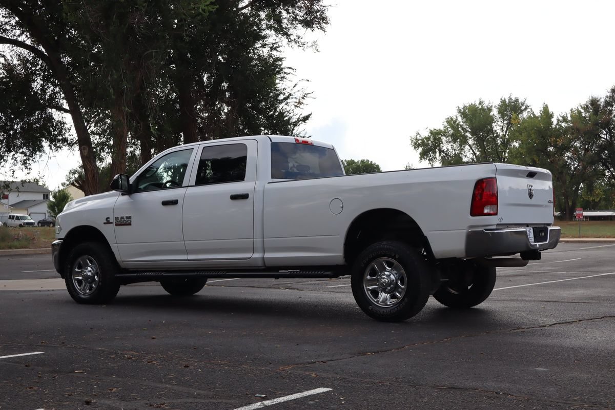 Used 2018 RAM 2500 Tradesman w/ Chrome Appearance Group AWD/4WD image 7