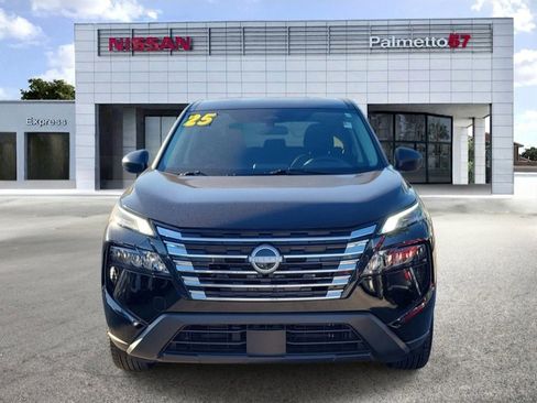 Certified 2025 Nissan Rogue S image 2