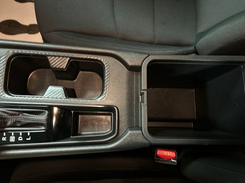 Used 2025 Nissan Sentra S image 19