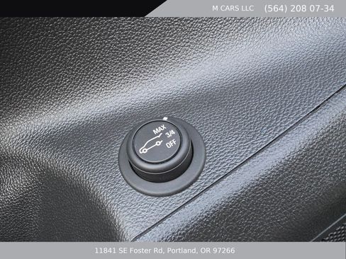 Used 2020 Buick Envision Essence AWD/4WD image 22