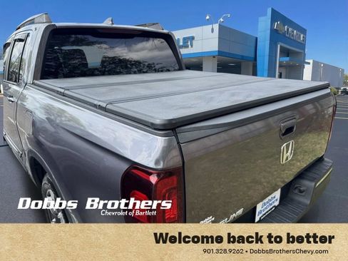 Used 2017 Honda Ridgeline RTL-T image 31
