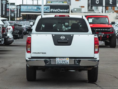 Used 2019 Nissan Frontier S image 4