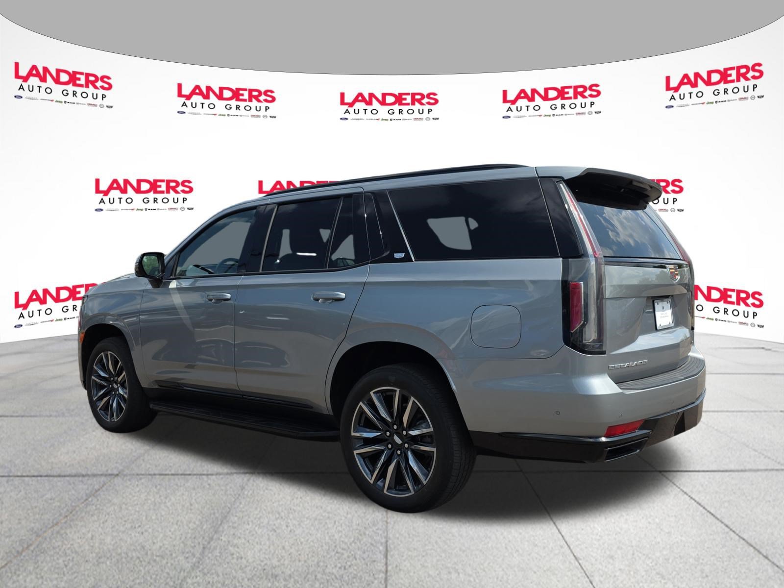 Used 2024 Cadillac Escalade Sport AWD/4WD image 5