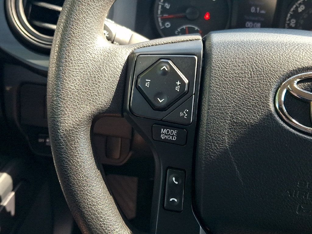 Used 2020 Toyota Tacoma SR AWD/4WD image 20