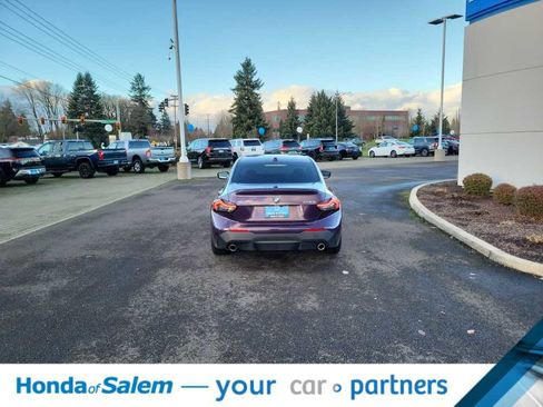 Used 2023 BMW 230i xDrive Coupe w/ Convenience Package image 5