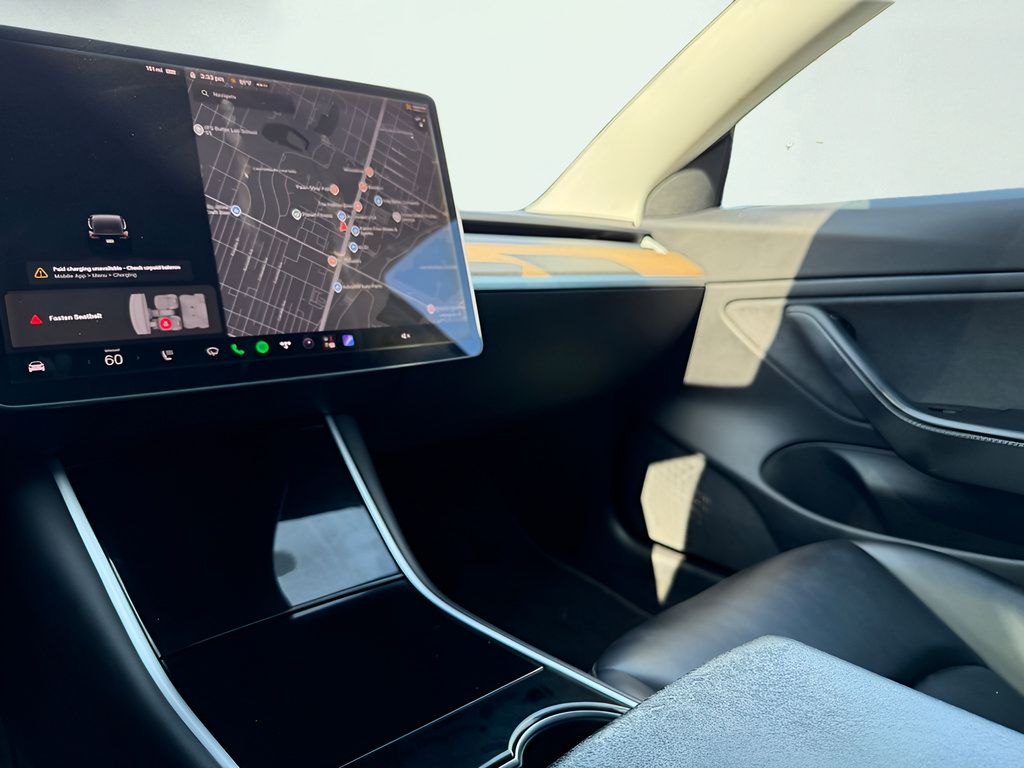 Used 2018 Tesla Model 3 Mid Range RWD image 52