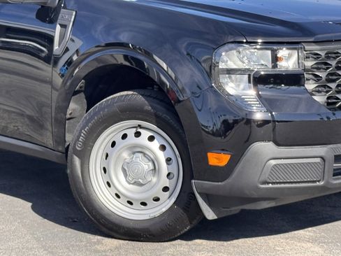 Used 2025 Ford Maverick XL image 4