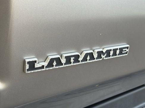 Used 2019 RAM 1500 Laramie w/ Sport Appearance Package image 7