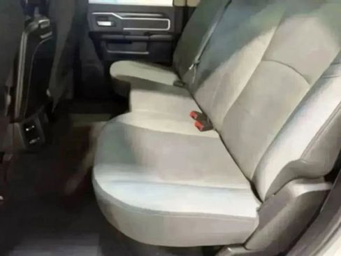 Used 2020 RAM 2500 Big Horn image 23