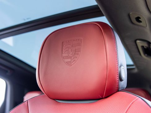 New 2026 Porsche Cayenne E-Hybrid image 32