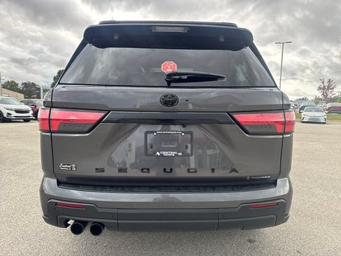 Used 2026 Toyota Sequoia TRD Pro AWD/4WD image 5