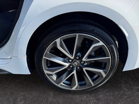 Used 2021 Toyota Corolla SE w/ Carpet Mat Package (TMS) FWD image 14