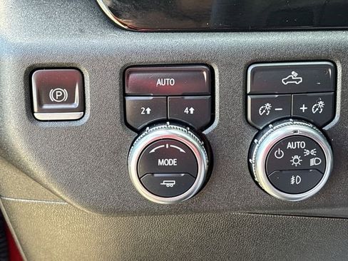 Certified 2023 GMC Sierra 1500 Elevation image 18